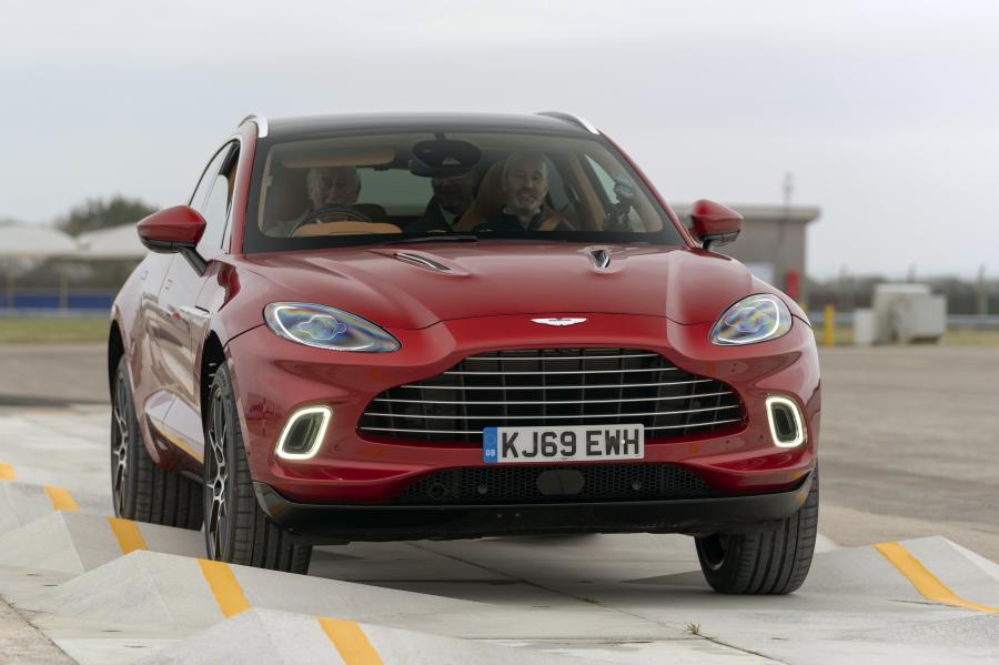  Aston Martin DBX 2020 года  (UK) (фото 1 из 1)